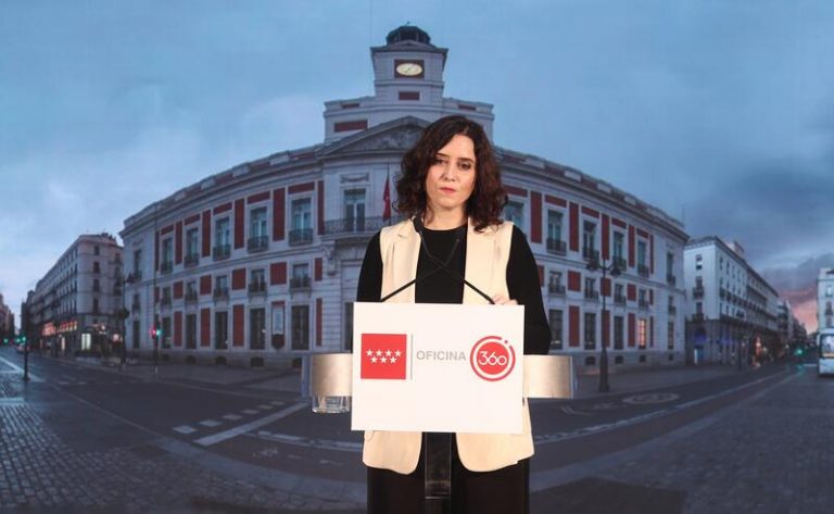 Ayuso no ve el cierre por días como un 