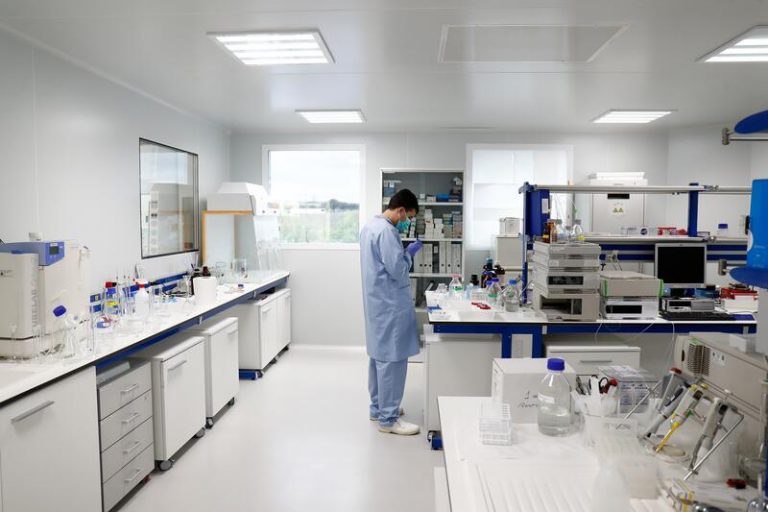 Suben los casos de Covid en La Rioja mientras baja la presión hospitalaria