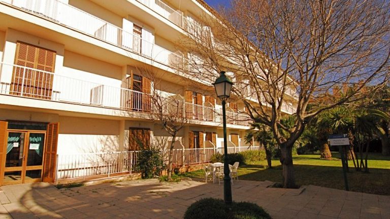 Residencia Llar d'Ancians de Palma de Mallorca acumula 34 positivos y registra 11 casos activos