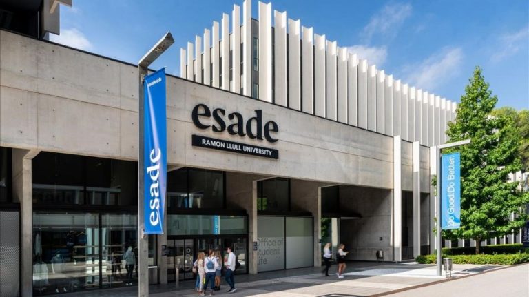 Esade Ban invirtió 3,2 millones durante el curso 2019-2020