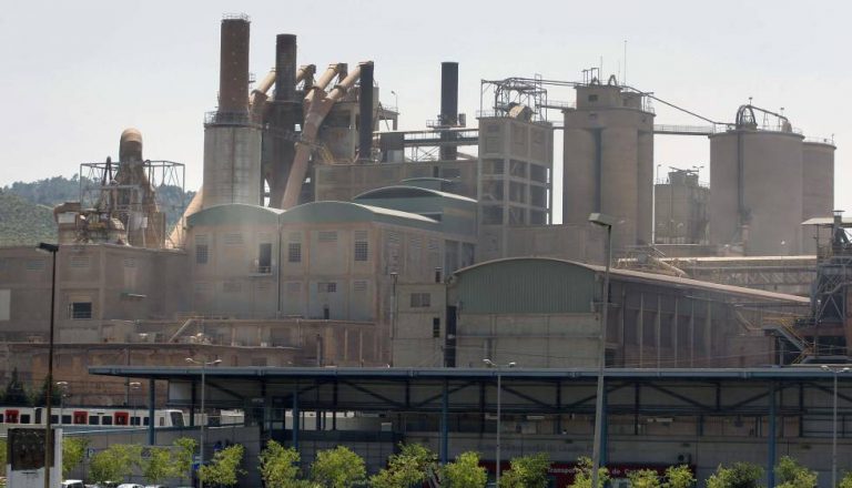 Cementos Molins gana 62 millones hasta septiembre, un 12% menos