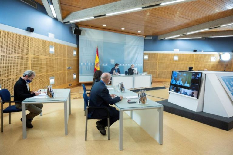 Murcia, partidaria de que sea el Gobierno central quien decida si se aplica el toque de queda