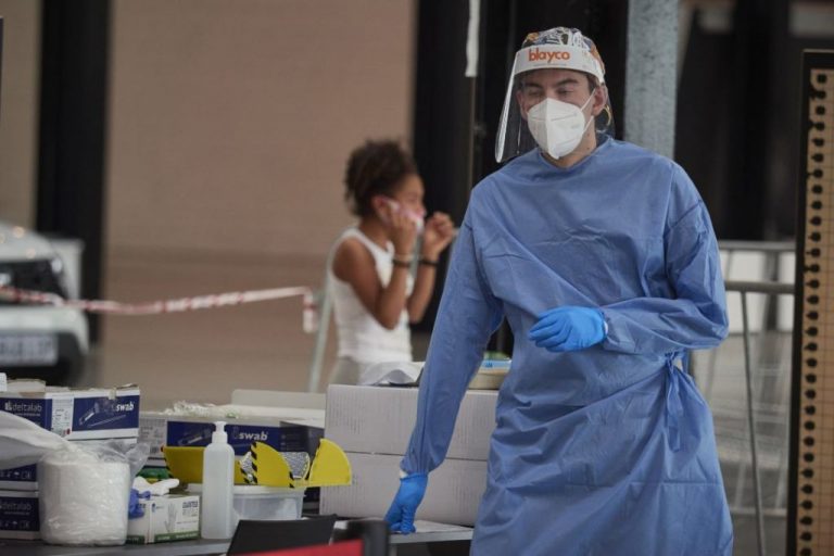 Castilla y León registra 2.022 nuevos positivos y 27 fallecidos