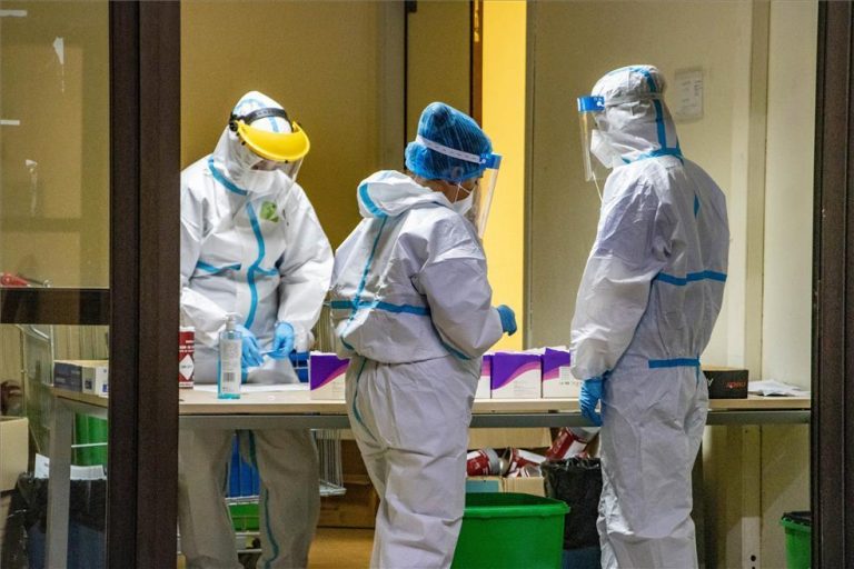 Los contagios siguen al alza en Extremadura, nuevo récord con 572 positivos en un día