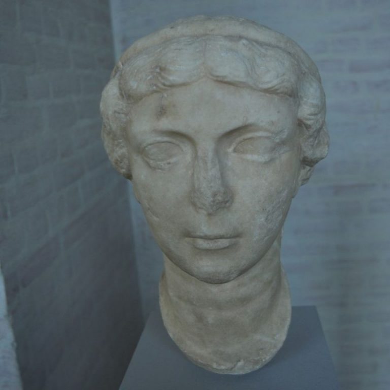 La Guardia Civil recupera en Alemania un busto romano robado en 2010 en Bornos