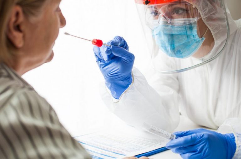 Sanidad y las CCAA aprueban los cuatro niveles de alerta