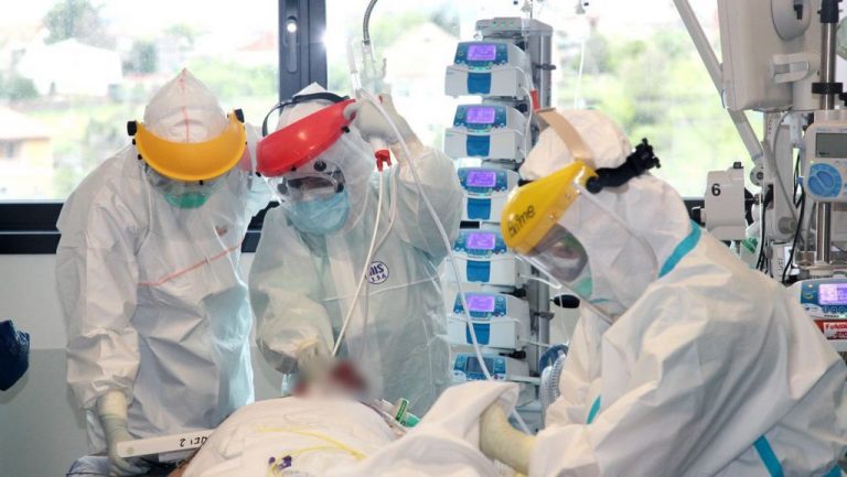 Las personas con Covid hospitalizadas en Galicia continúan al alza, hasta 420