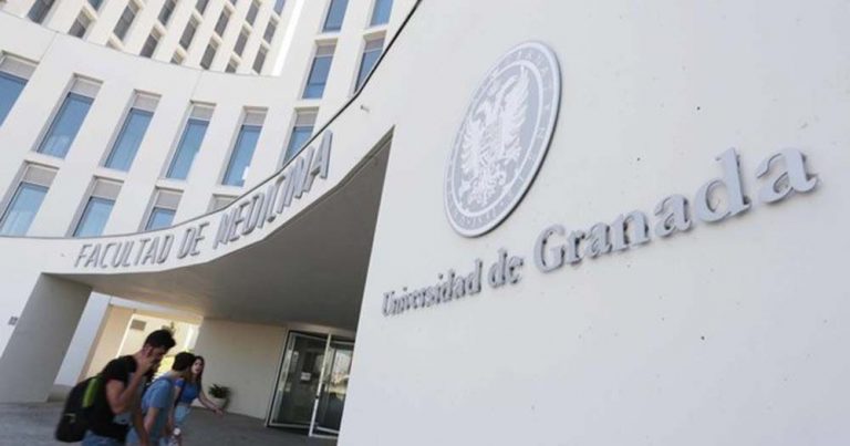 La Universidad de Granada confirma la suspensión de clases presenciales