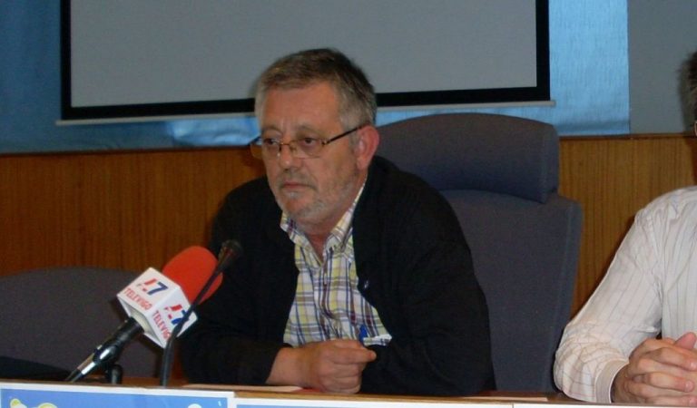 El alcalde de Cangas vincula la alerta roja por COVID a los 15 positivos del club de balonmano