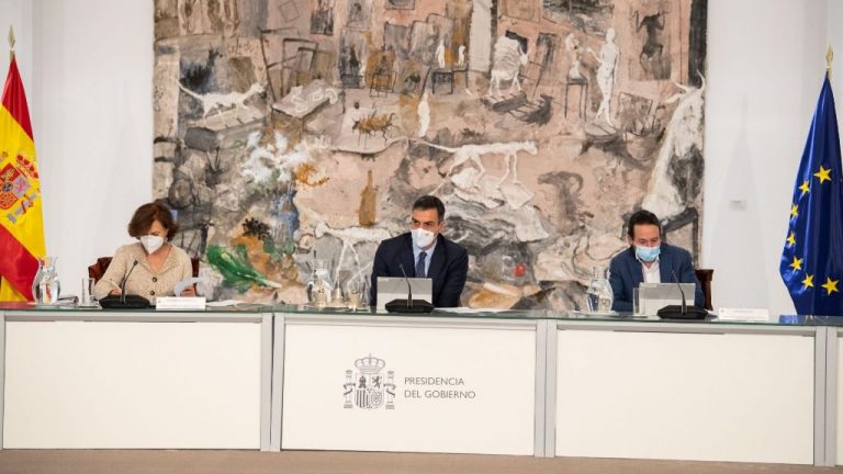 El Gobierno prevé aprobar el proyecto de PGE de 2021 con nuevos impuestos y medidas sociales