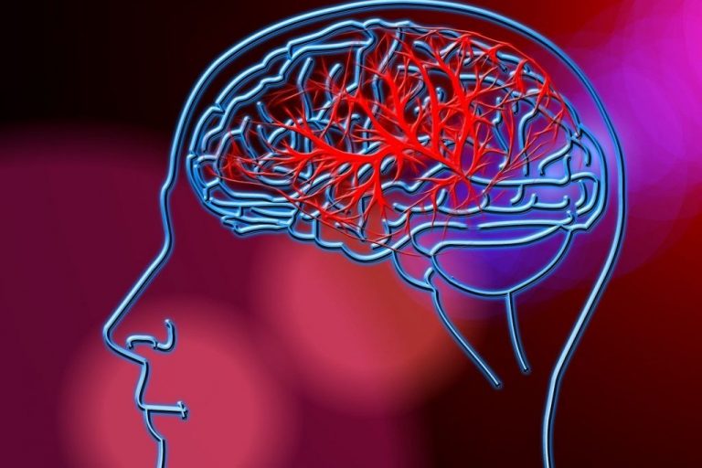 Esto es lo que le hace el Covid-19 a tu cerebro