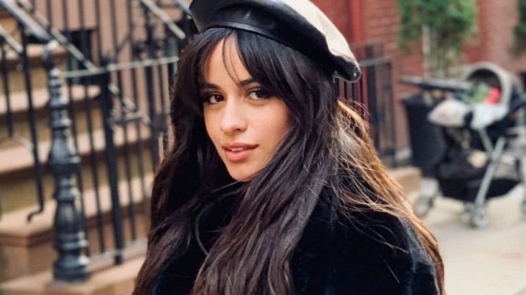 Así luce Camila Cabello en el remake de Cenicienta