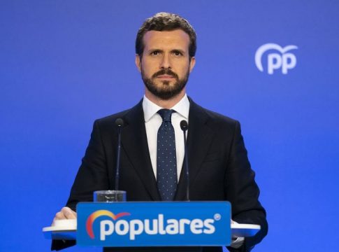 Casado Casado