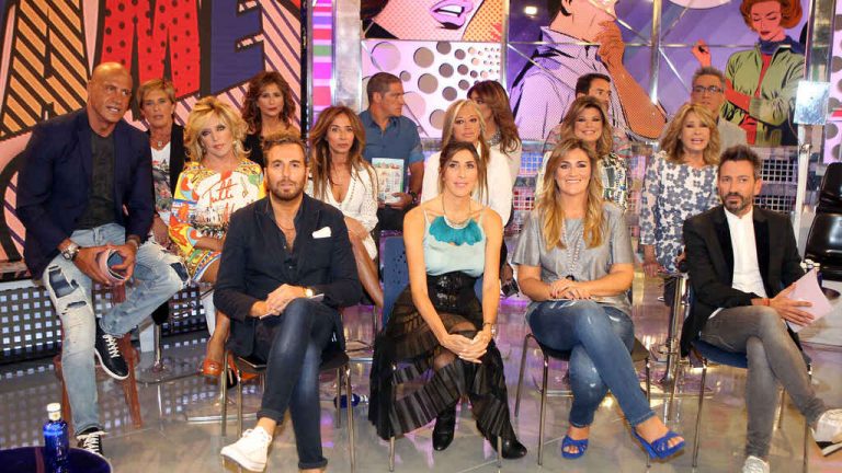 Sálvame se pasa por el forro la ley de protección: conversaciones privadas con famosos que han filtrado