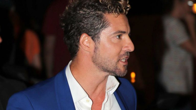 Bisbal se une la campaña de Unicef para recordar el 