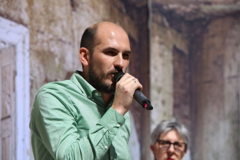 Aragón refuerza las poblaciones de milano real con la liberación de 15 ejemplares en Sotos