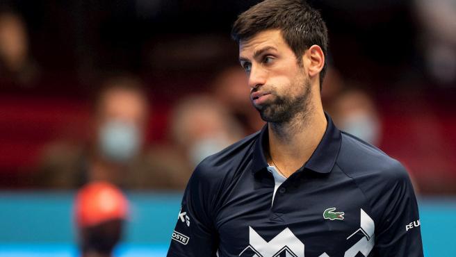 Djokovic, en el punto de mira: ¿Se dejo ganar ante Sonego? 1 Djokovic