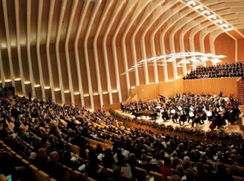 El Palau de la Música de Valencia El Palau de la Música de Valencia