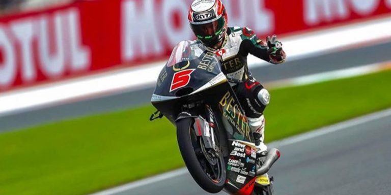 Masià bate a Arenas con una pole de récord en Moto3