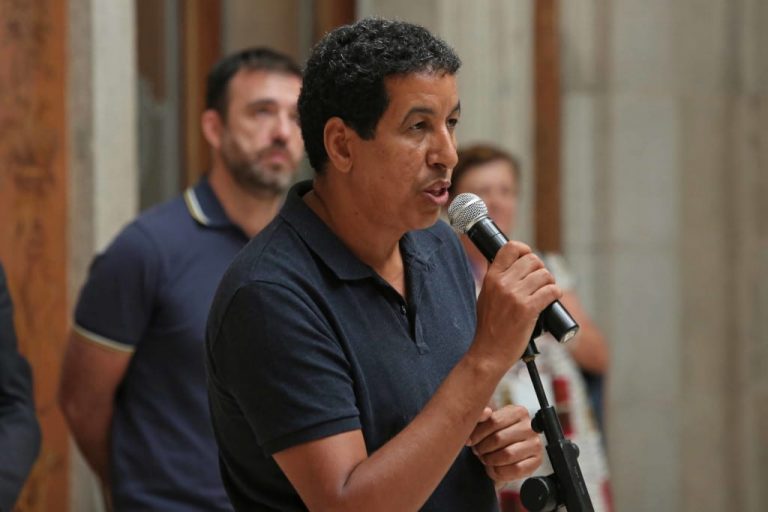 El representante saharaui lamenta la 