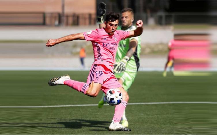 Tienen los días contados: los recambios de Benzema y Modric en el Real Madrid 1 Hugo Duro