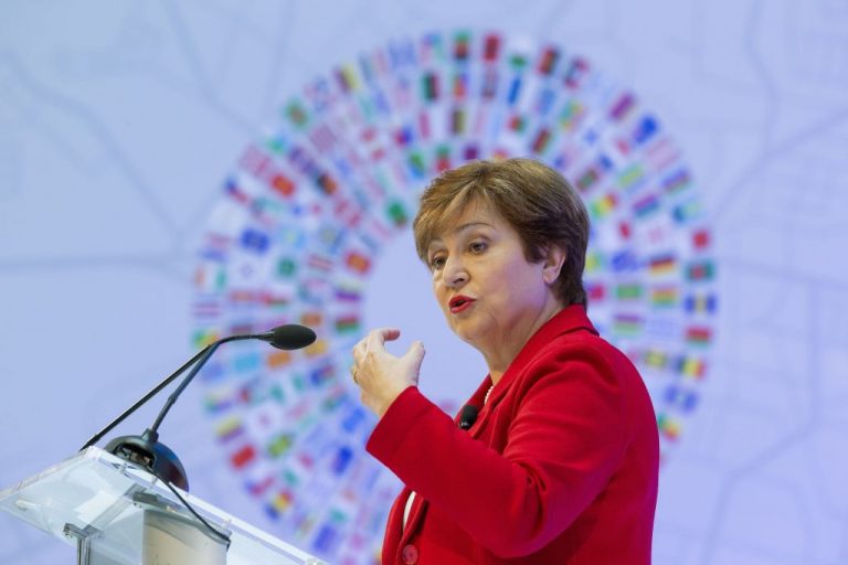 El FMI alerta del riesgo de una 