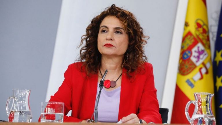 El Gobierno justifica que Sánchez no defienda la prórroga a la alarma porque tiene una cumbre