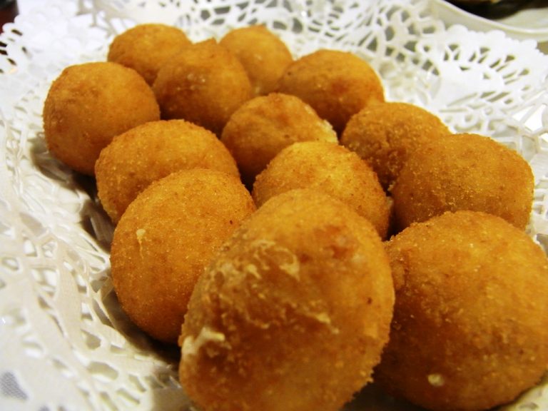 Cómo hacer unas originales croquetas de zanahoria y queso