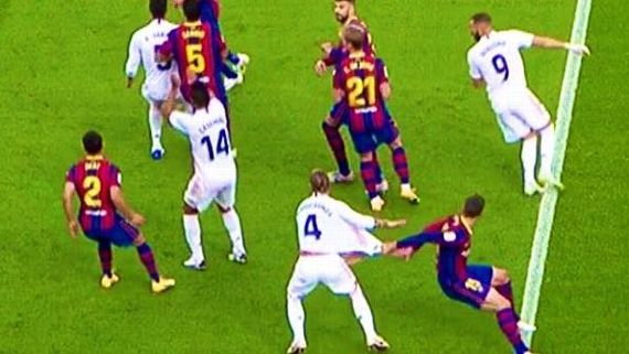 ¿Hubo penalti a Ramos? Estas son las dos versiones 1 Lenglet Sergio Ramos