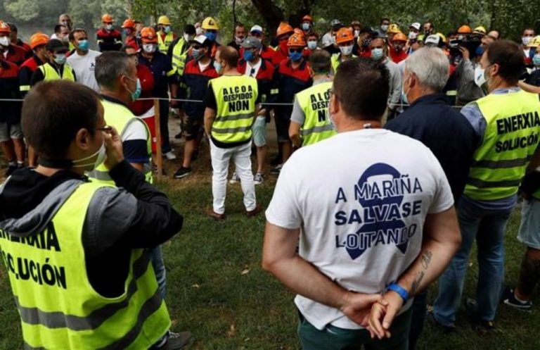 Los trabajadores de Alcoa vuelven a cortar carreteras
