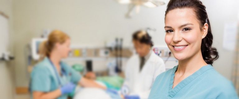 Los técnicos de Enfermería se suman a las concentraciones en Atención Primaria