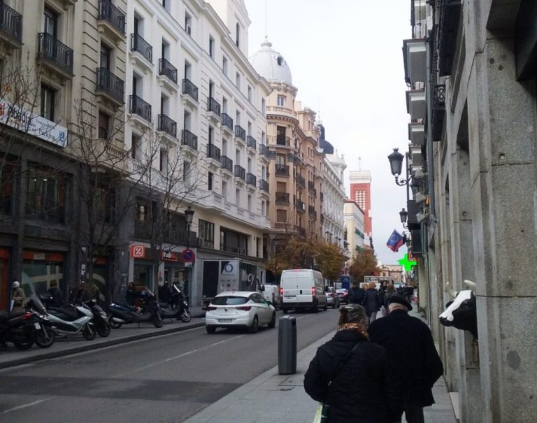 Madrid lanza una campaña informativa para aclarar dudas sobre las medidas del estado de alarma