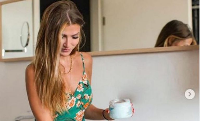 Noémie Happart, la novia de Carrasco que ha calentado las redes