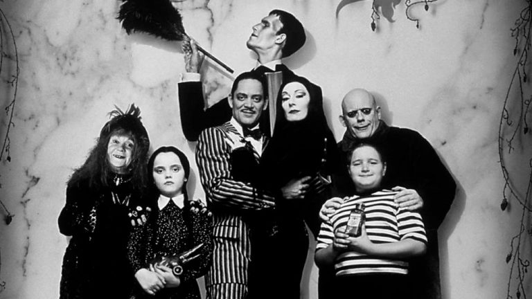 Tim Burton regresa con una serie sobre 'La Familia Addams'