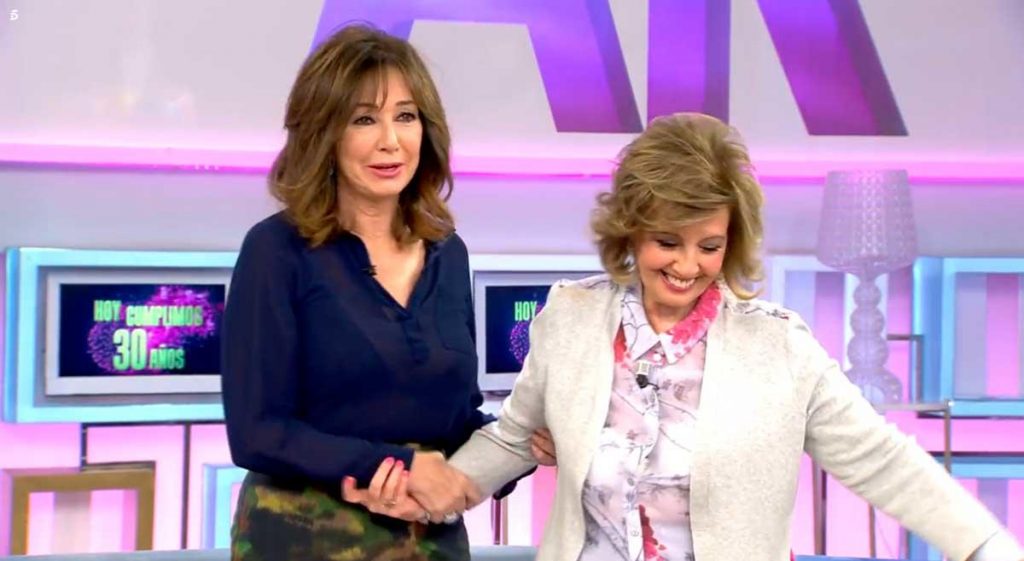 De modosita a no morderse la lengua: la transformación de Ana Rosa Quintana 