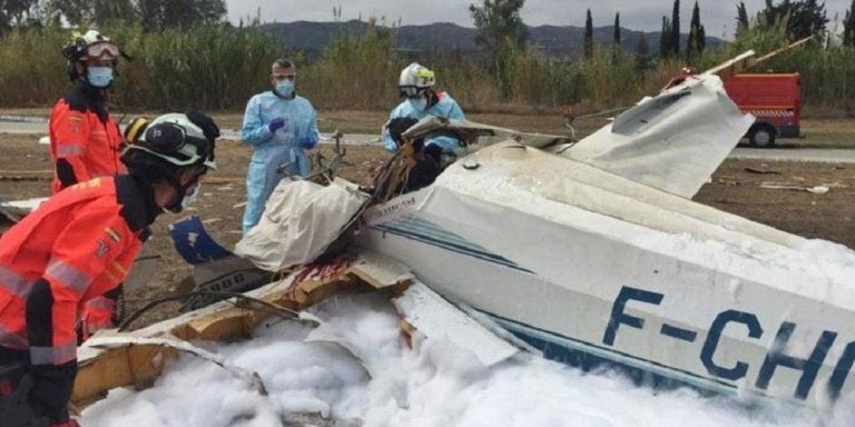 Un fallecido y un herido tras estrellarse una avioneta en Vélez-Málaga