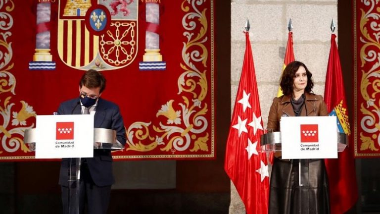 Ayuso y Almeida piden juntos al Gobierno que anule el estado de alarma