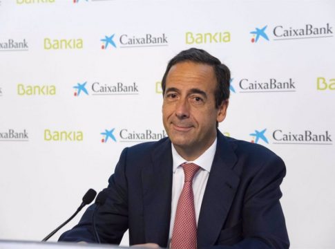 caida CaixaBank ve muy positiva la subida del PIB y espera una caída anual inferior al 12,5% subida CaixaBank ve muy positiva la subida del PIB y espera una caída anual inferior al 12,5%