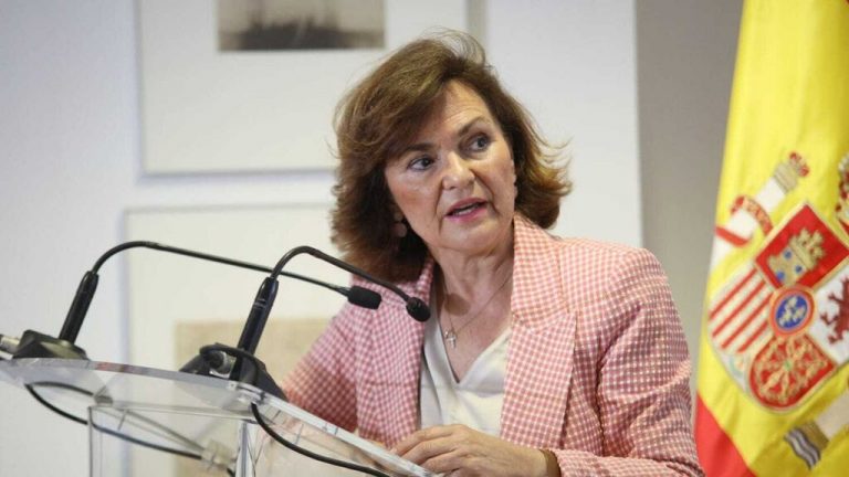 Calvo anuncia un decreto ley con reformas administrativas