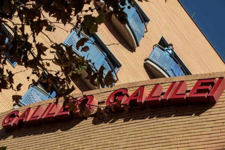 Comunidad Valenciana pide una investigación sobre fiesta en el Colegio Mayor Galileo Galilei