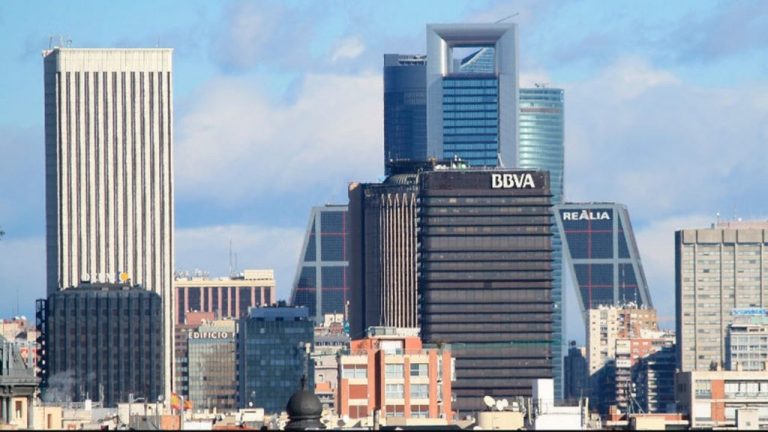 La confianza empresarial se dispara un 10,5% y marca máximos desde 2013