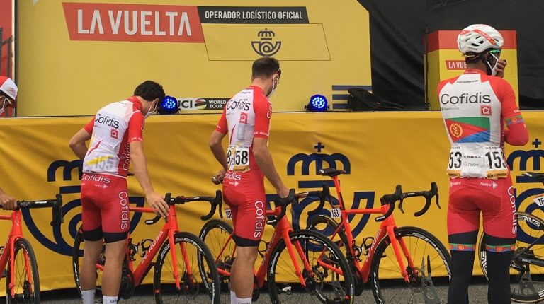 Correos encara La Vuelta 20 como el operador logístico oficial