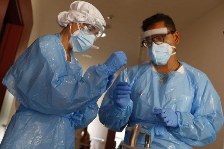 Castilla y León registra 925 positivos, otros 14 fallecidos más y 32 nuevas altas