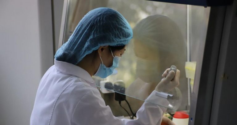 Castilla y León registra 476 nuevos positivos, con 14 fallecidos más y 23 nuevas altas