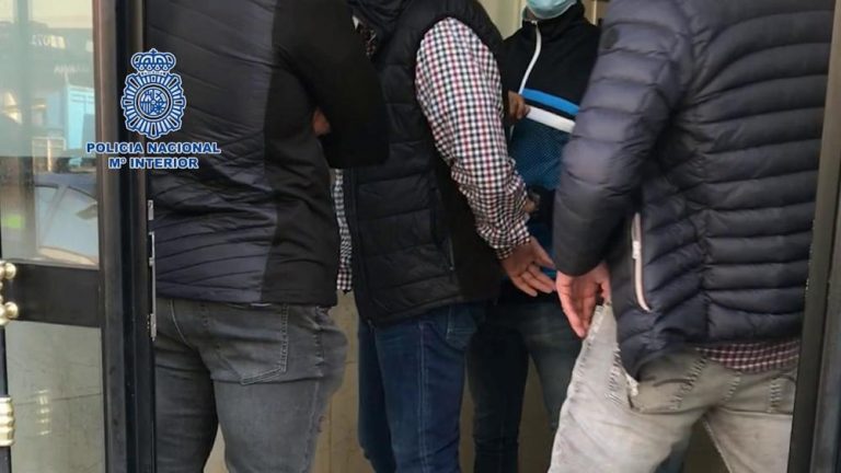 Detenido en Cee líder una organización de tráfico de drogas de Turquía