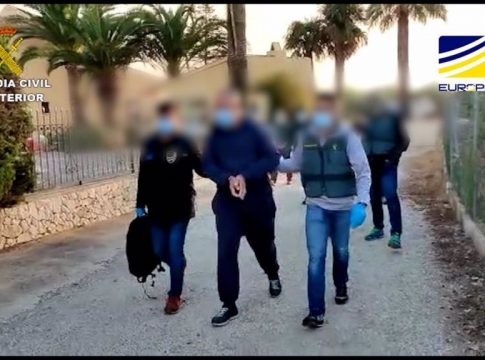 detenido altea reclutador daesh La Guardia Civil detiene en Altea a un captador del Daesh que difundía propaganda yihadista