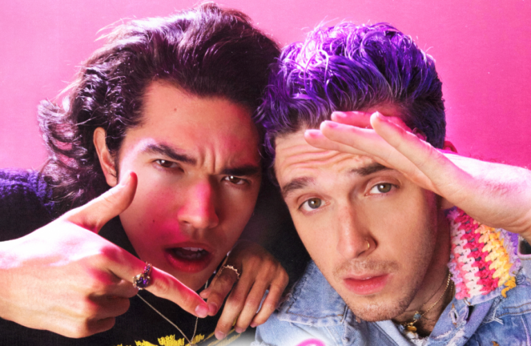 'Fake' de Conan Gray con Lauv