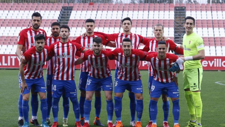 El Sporting pone en juego su buena racha ante un Oviedo necesitado en el derbi asturiano
