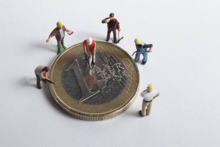 Seis de cada diez empresas prevé este año una caída de su facturación por el Covid-19