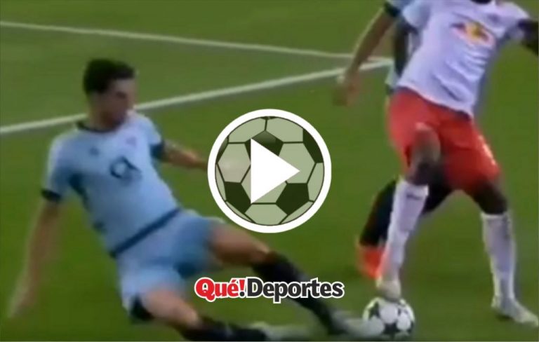 #JugadaDelDía Humillación absoluta ¡Así se sale entre dos defensas!